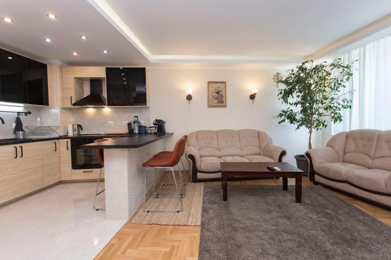 Apartment " Daria Vas" โซเฟีย ภายนอก รูปภาพ